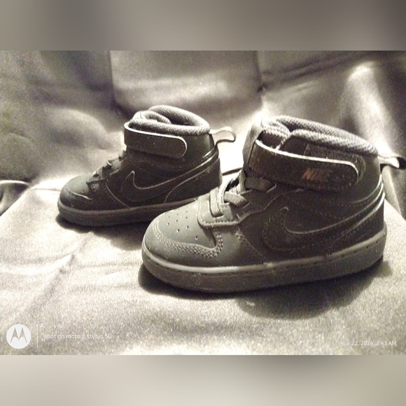 Black Nike Toddlers Size 7C Boys/Girls - Picture 4 of 7